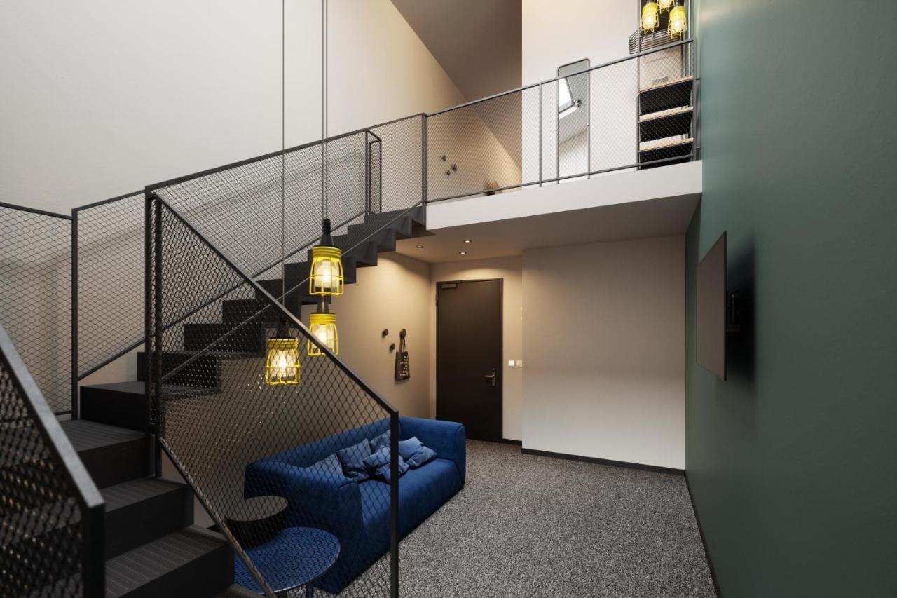 Hotel The Social Hub Madrid Esterno foto