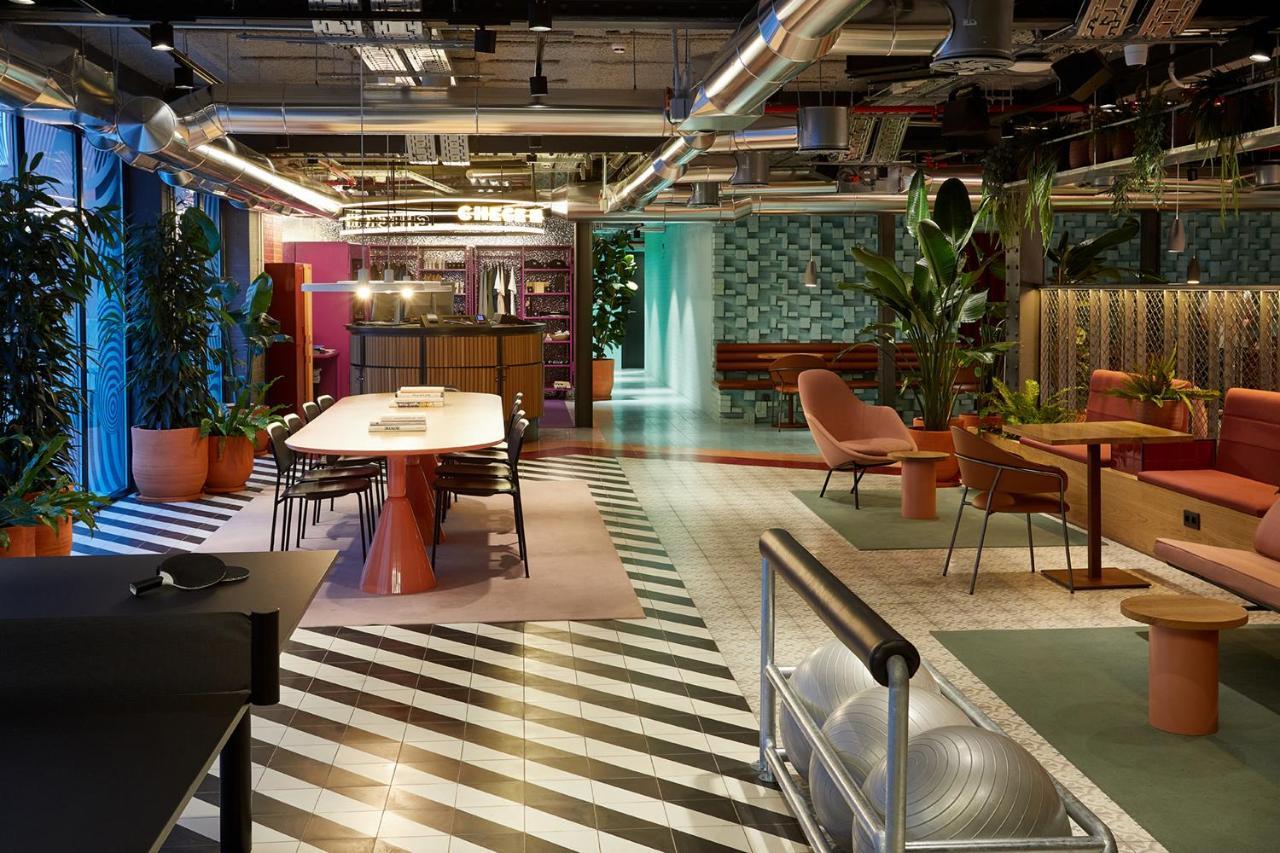Hotel The Social Hub Madrid Esterno foto