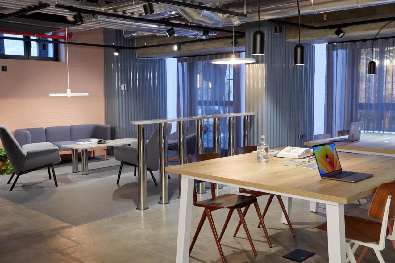 Hotel The Social Hub Madrid Esterno foto