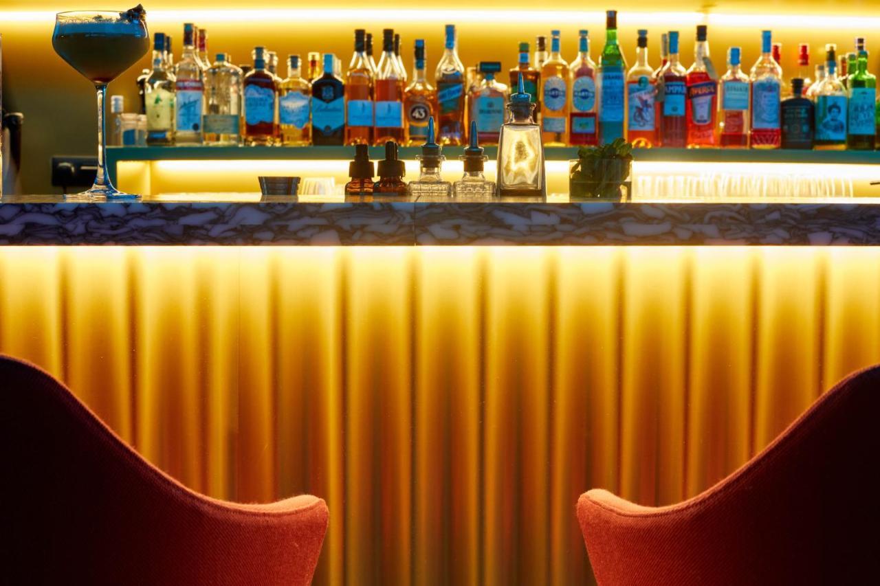 Hotel The Social Hub Madrid Esterno foto