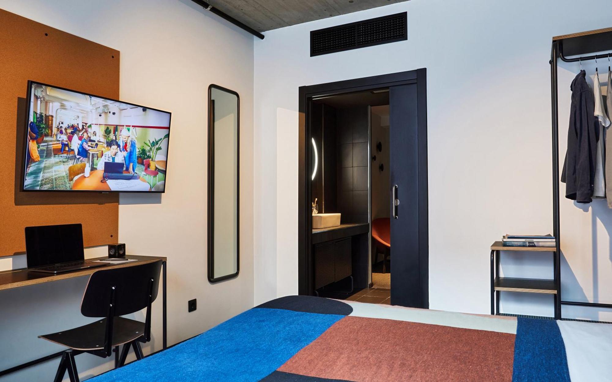 Hotel The Social Hub Madrid Esterno foto