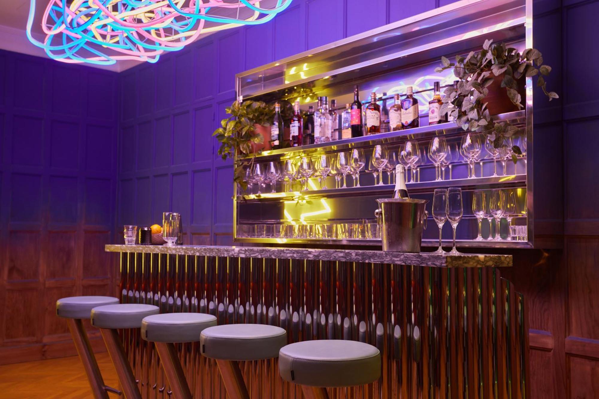 Hotel The Social Hub Madrid Esterno foto