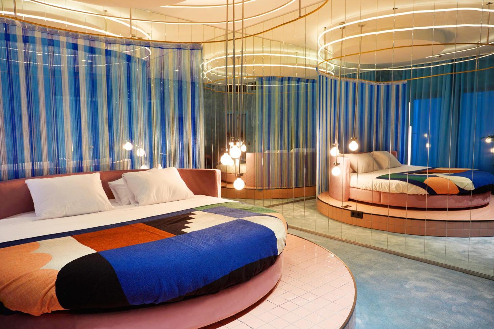 Hotel The Social Hub Madrid Esterno foto