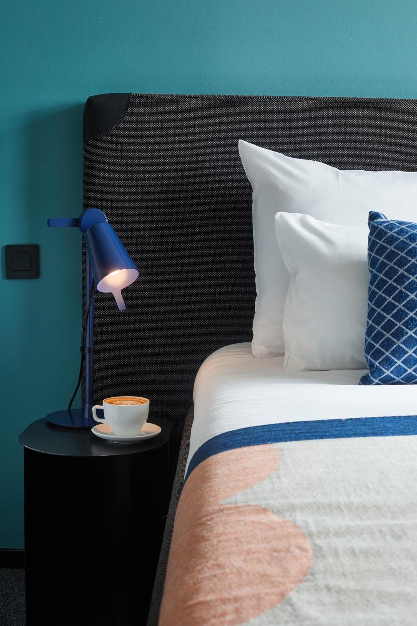 Hotel The Social Hub Madrid Esterno foto