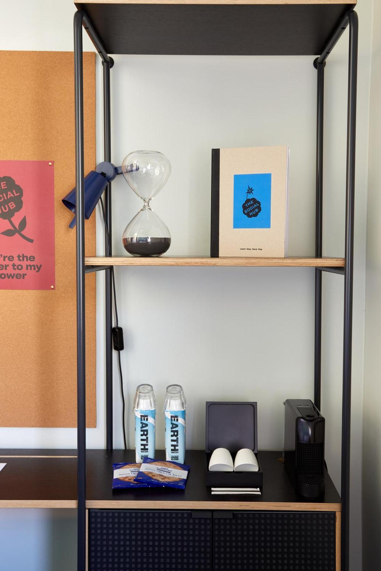 Hotel The Social Hub Madrid Esterno foto